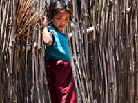 2015-04-29-6410 web 240 Laos Mountain side